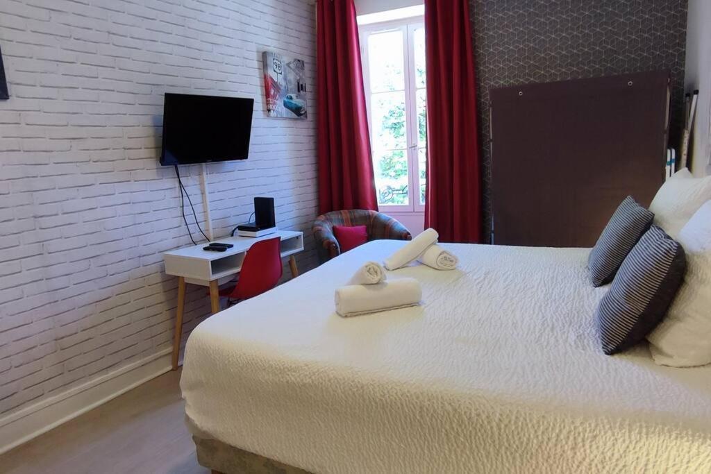 Cosy-2 Pers-Coeur De Ville-Proche Bd Pyrenees Pau Exterior foto