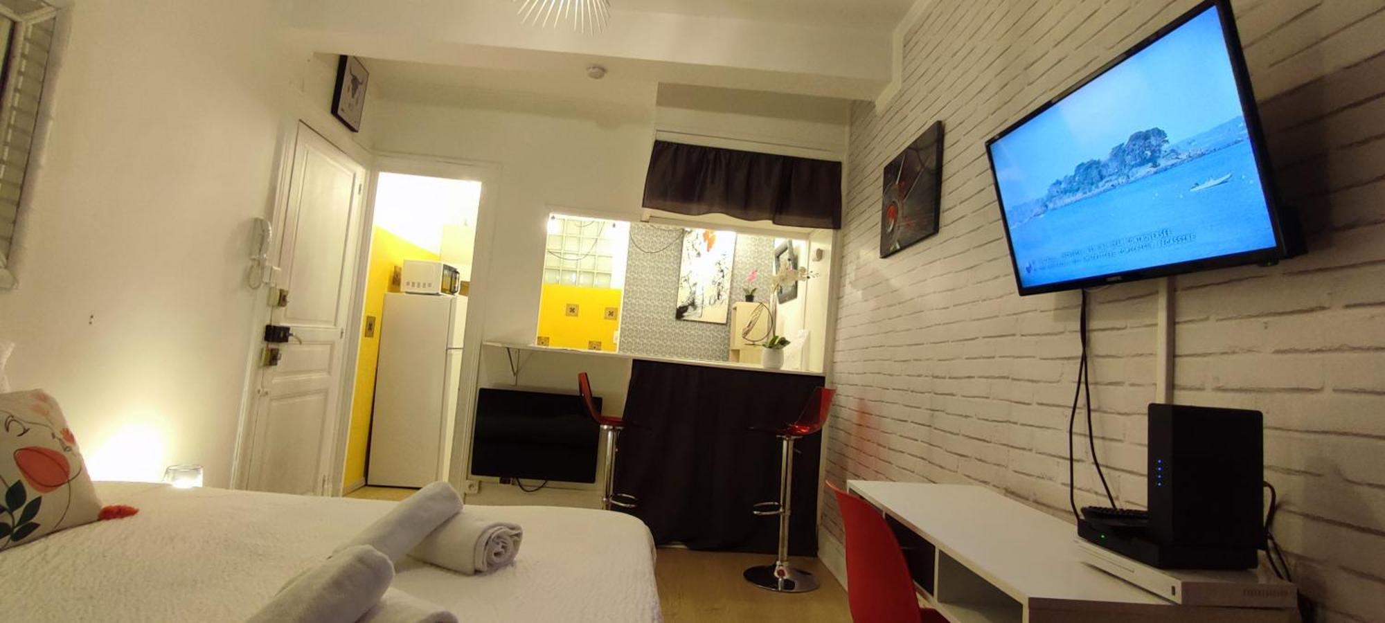 Cosy-2 Pers-Coeur De Ville-Proche Bd Pyrenees Pau Exterior foto